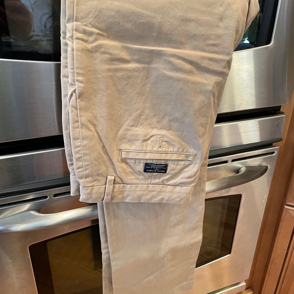 Banana republic chinos, men’s size 36x34